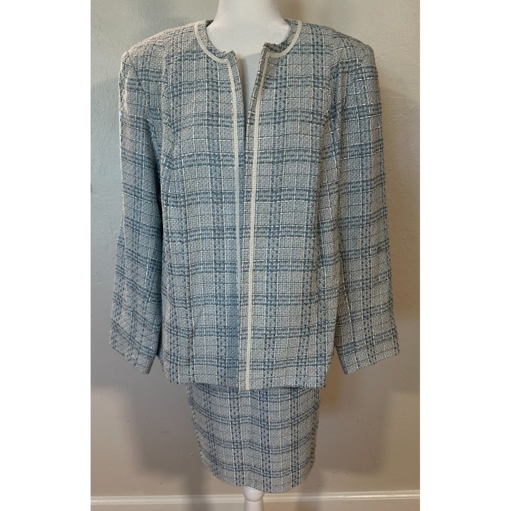 Jaclyn Smith Women's size 16W Jacket Skirt Blue Plaid Tweed Skirt Suit Set